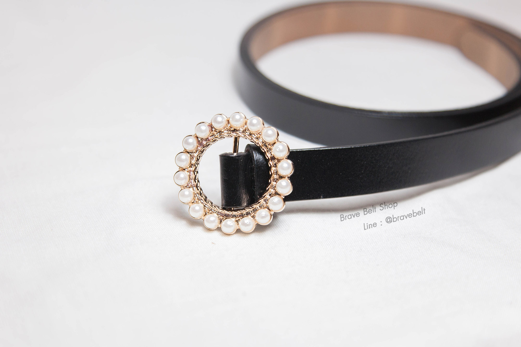 เข็มขัดแฟชั่นแบบไม่ต้องเจาะรู หัวไข่มุกสวย