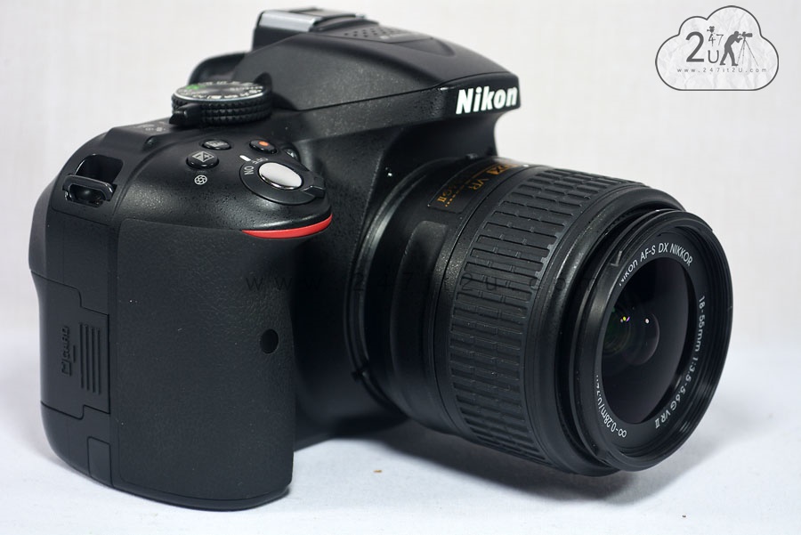 Nikon D5300 พร้อมเลนส์ 18-55 VR II ชัตเตอร์ 6,xxx ครั้ง