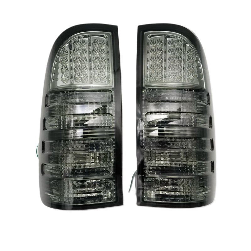 ไฟท้ายแต่ง TOYOTA VIGO(วีโก้) LED โคมลมดำ ปี2004-2014 (ครบคู่) (ใส่วีโก้แชมป์ได้ด้วย)