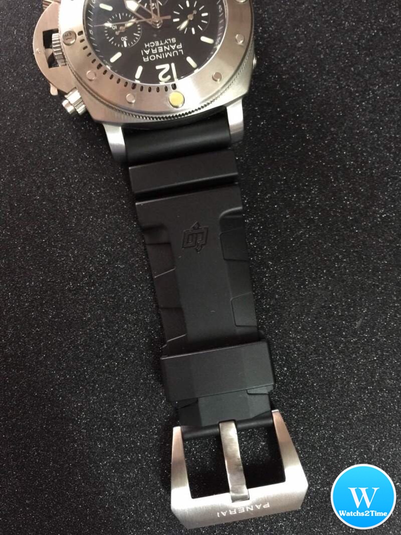 นาฬิกา Panerai Luminor Submersible