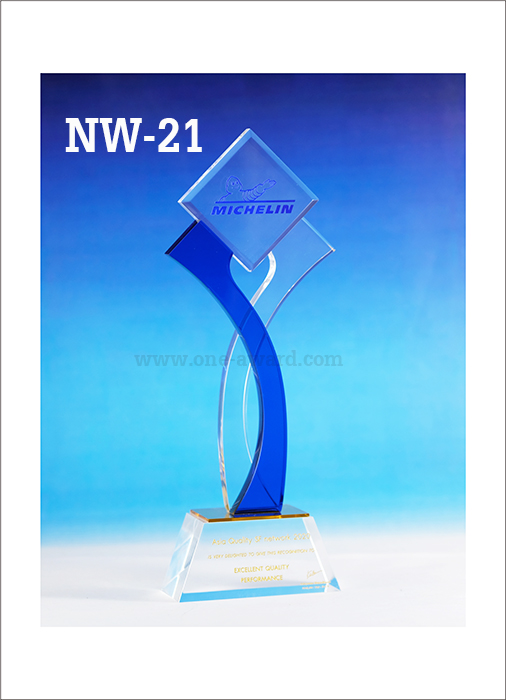 Code: NW-21 โล่อะคริลิค ความสูงตัวโล่ 10-14 นิ้ว ความหนาอะคริลิคตัวโล่ 10 มม. พร้อมเลเซอร์ข้อความและโลโก้ ลงสีได้ไม่เกิน 2 สี ***ราคาเริ่มต้นที่ 800 บาท (ความสูง 10 นิ้ว เมื่อสั่ง 5 ชิ้น+) ***