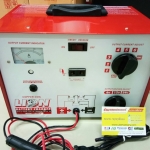 เครื่องชาร์จแบตเตอรี่รถยนต์ LION 6V./12V./24V. 30A ( L241530 )