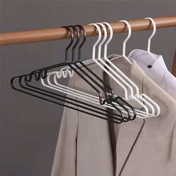 ไม้แขวนเสื้อ รักษาทรง ไม้แขวนเสื้อแฟชั่น แพค 5 ชิ้น