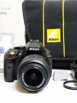 Nikon D5300 พร้อมเลนส์ 18-55mm