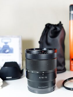 เลนส์ Sony Carl Zeiss 16-70mm f4 ZA OSS สีดำ