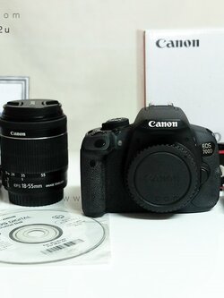 กล้อง Canon 700D + เลนส์ 18-55 mm f3.5-5.6