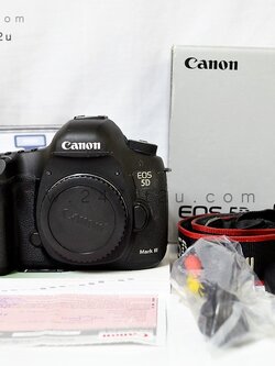 Body Canon 5D mark III ยกกล่องสภาพสวย เครื่องศูนย์