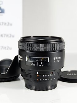 เลนส์ AF Nikon 85mm F1.8 D สีดำ สภาพดีครับ