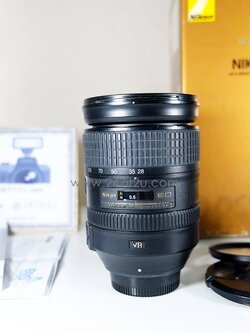เลนส์ Nikon 28-300mm f3.5-5.6G ED VR