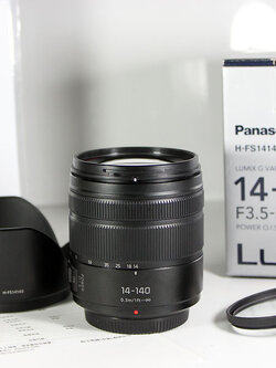 เลนส์ Panasonic Lumix G Vario 14-140mm f/3.5-5.6 ASPH POWER O.I.S.