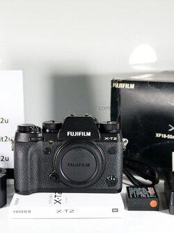 Fujifilm X-T2 Body สีดำ พร้อมแฟลช