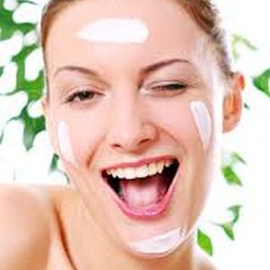 ครีมเซต หน้าขาวใส ขายดี